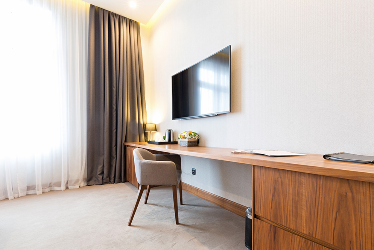 Hotel-TV bei Martin Markhof in Warmensteinach